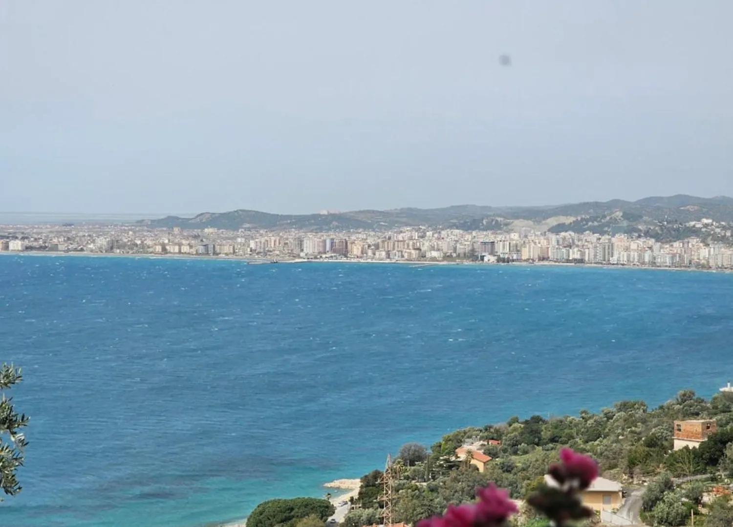 Mesaiz Apartment Vlore