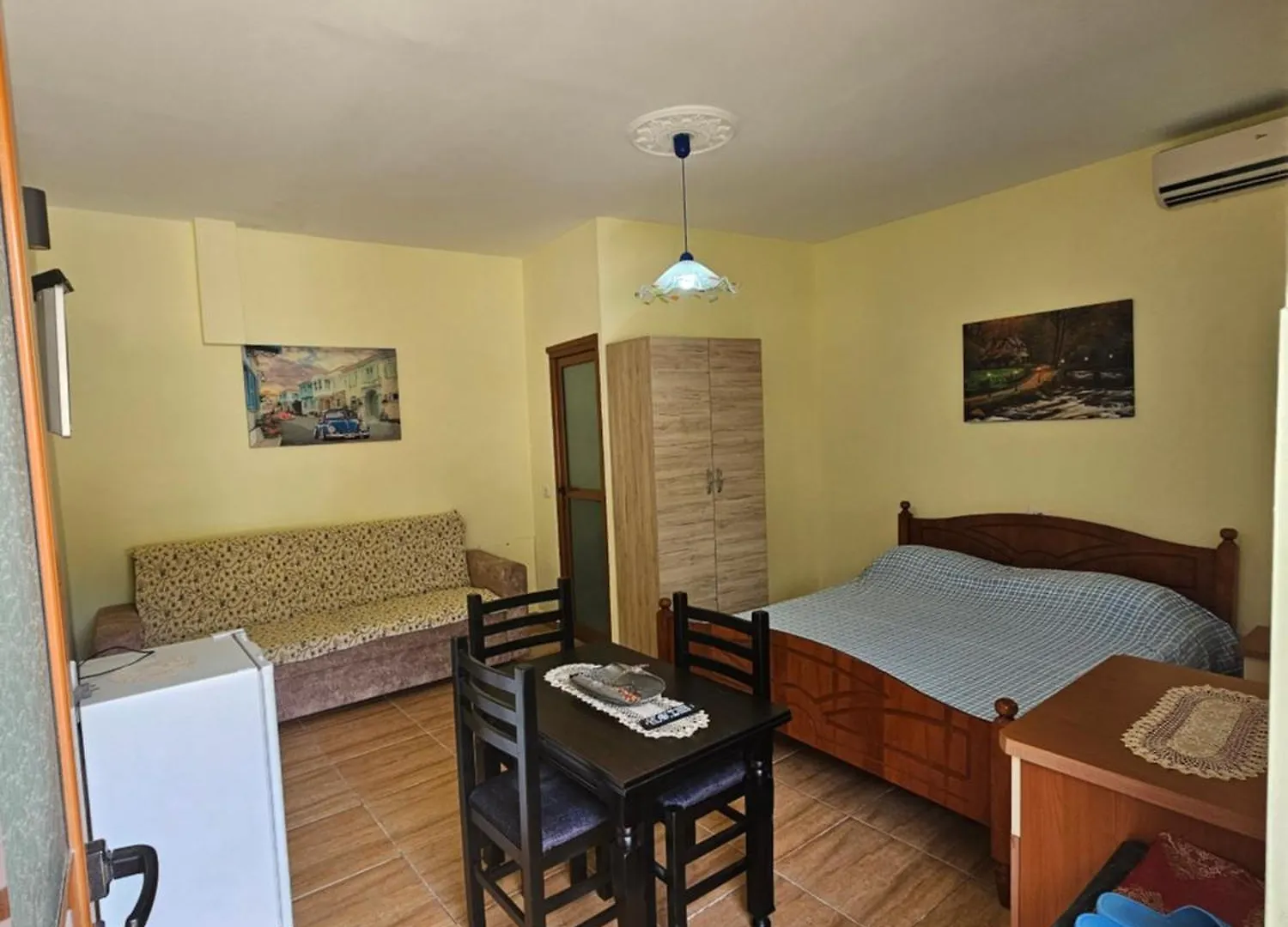 Mesaiz Apartment Vlore
