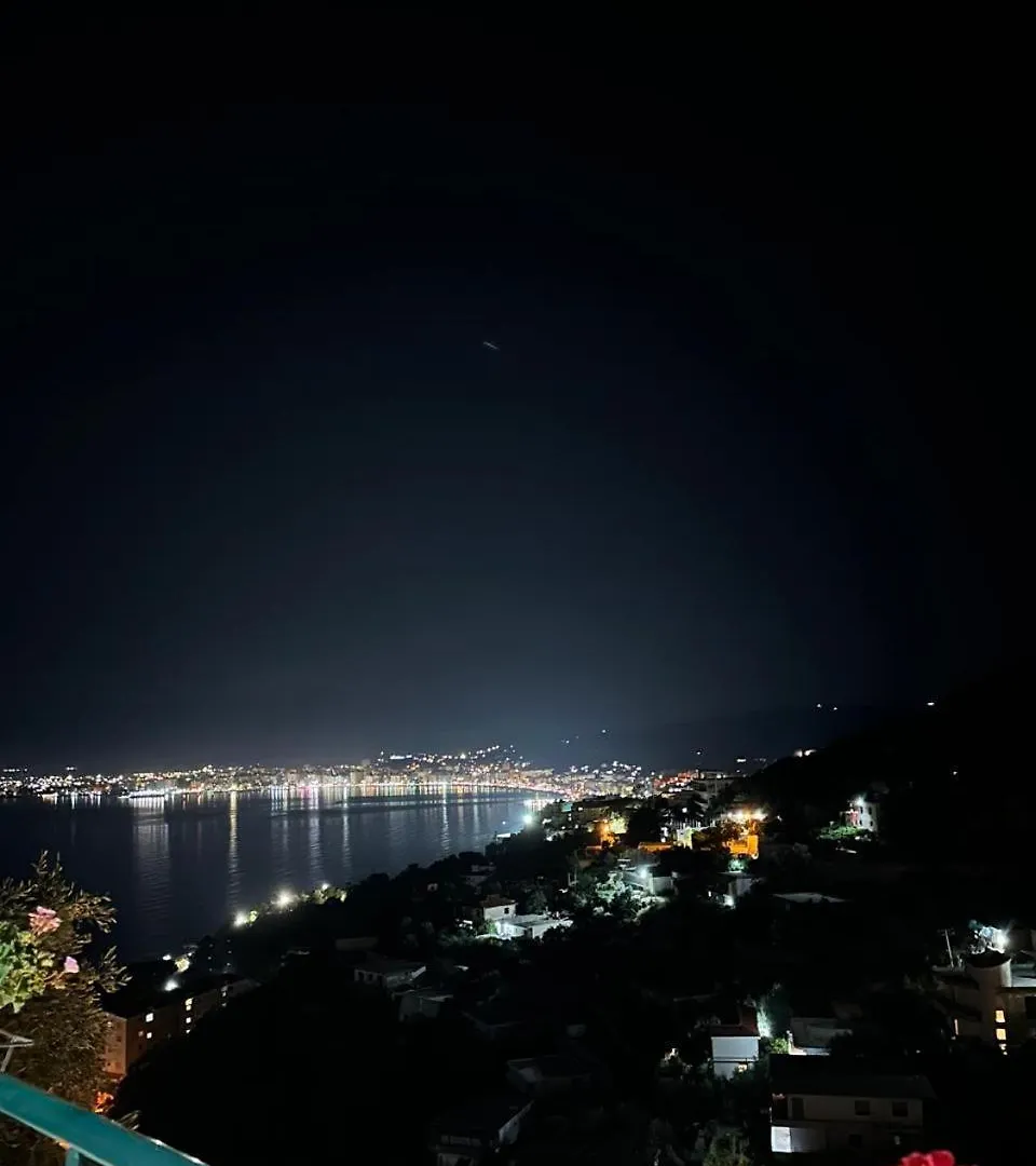 Mesaiz Apartment Vlore